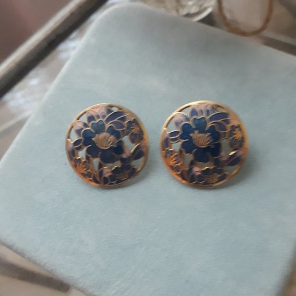 Cloisonné earrings and pin. - Picture 2 of 5